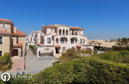 Villa - 5 Bedrooms - 4 Bathrooms for sale in Jewar Compound - King Mariout - Hay Al Amereyah - Alexandria