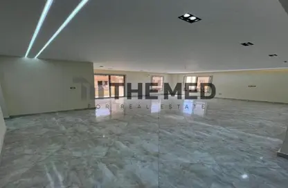 Apartment - 3 Bedrooms - 3 Bathrooms for sale in Al Khamayel city - Sheikh Zayed Compounds - Sheikh Zayed City - Giza