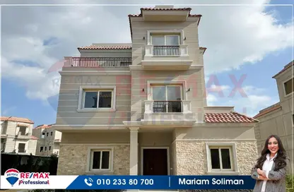 Villa - 7 Bedrooms - 7 Bathrooms for sale in Al Shohada Square St. - Smouha - Hay Sharq - Alexandria