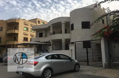 Villa - 6 Bedrooms - 6 Bathrooms for sale in Al Narges 3 - Al Narges - New Cairo City - Cairo