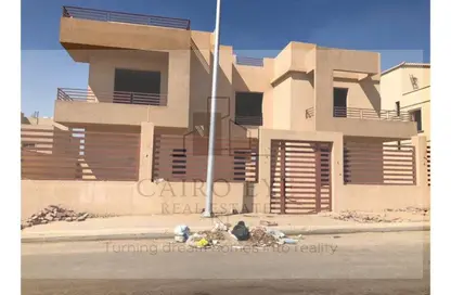 Villa - 6 Bedrooms - 6 Bathrooms for sale in 9th District - Sheikh Zayed City - Giza