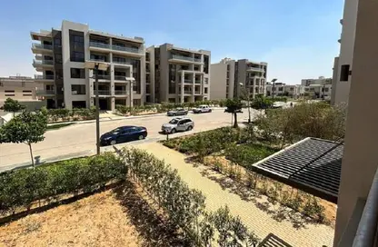 Apartment - 2 Bedrooms - 2 Bathrooms for sale in Village West - Sheikh Zayed Compounds - Sheikh Zayed City - Giza