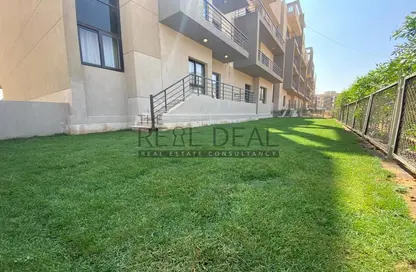 Apartment - 1 Bedroom - 2 Bathrooms for sale in Moon Residences - Fifth Square - The 5th Settlement - New Cairo City - Cairo