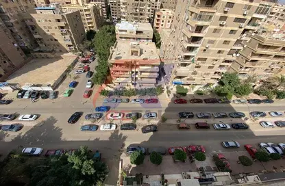 شقة - 3 غرف نوم - 2 حمامات للبيع في شارع الشيخ محمد النادي - المنطقة السادسة - مدينة نصر - القاهرة