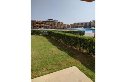 Chalet - 2 Bedrooms - 2 Bathrooms for sale in Blumar - Al Ain Al Sokhna - Suez