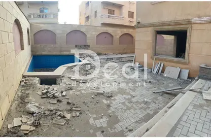 Duplex - 4 Bedrooms - 3 Bathrooms for sale in West Somid - 6 October City - Giza