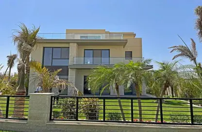 Villa - 5 Bedrooms - 4 Bathrooms for sale in Beverly Hills - Sheikh Zayed Compounds - Sheikh Zayed City - Giza