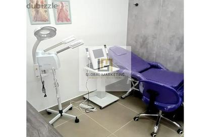 Clinic - Studio - 1 Bathroom for rent in Al Tahrir Axis - Ext North Inves Area - New Cairo City - Cairo