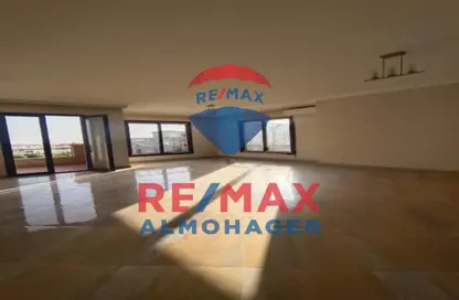 Penthouse - 3 Bedrooms - 4 Bathrooms for sale in Casa - Sheikh Zayed Compounds - Sheikh Zayed City - Giza