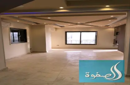 شقة - 4 غرف نوم - 3 حمامات للايجار في المهندسين - الجيزة