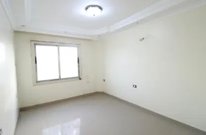 Clinic - Studio - 1 Bathroom for sale in Bank Masr st. - Al Mansoura - Al Daqahlya