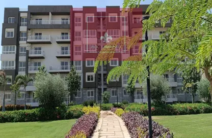 Apartment - 3 Bedrooms - 3 Bathrooms for sale in Madinaty - Cairo