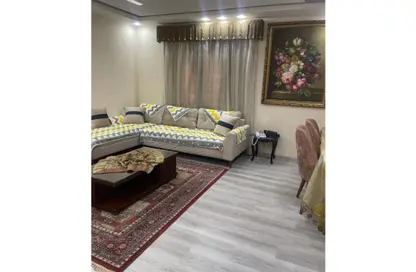 Apartment - 2 Bedrooms - 1 Bathroom for rent in El Rehab Extension - Al Rehab - New Cairo City - Cairo