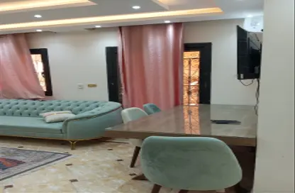 Apartment - 3 Bedrooms - 2 Bathrooms for rent in Al Hosary - 6 October City - Giza