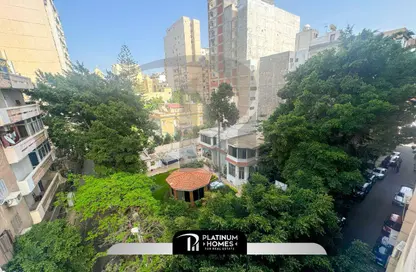 Apartment - 3 Bedrooms - 2 Bathrooms for sale in Khaleel Al Masry St. - Kafr Abdo - Roushdy - Hay Sharq - Alexandria