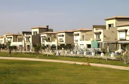 Townhouse - 4 Bedrooms - 4 Bathrooms for sale in Garden Lakes - 6 October Compounds - 6 October City - Giza